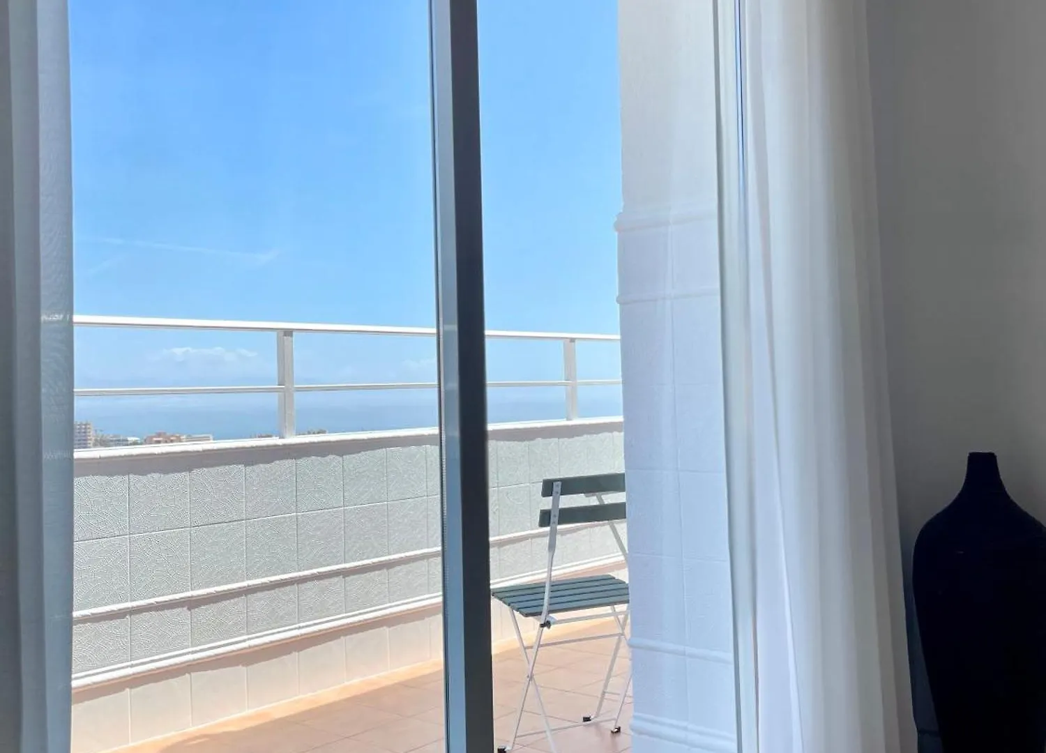 דירות בנאלמדנה Lafrenchtouch - Atico Increible Vista Panoramica